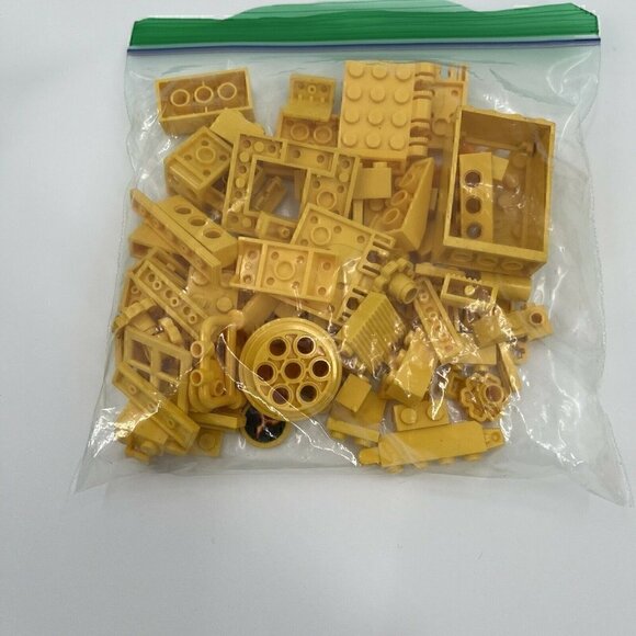 LEGO Bulk Lot 1 Pound Lbs Mixed Color Building Bricks Red Black Yellow White - Picture 6 of 8